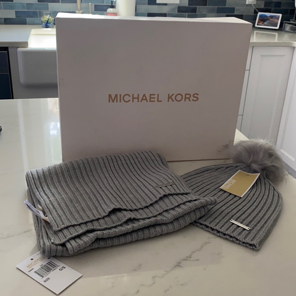 Michael Kors, Hat & Scarf